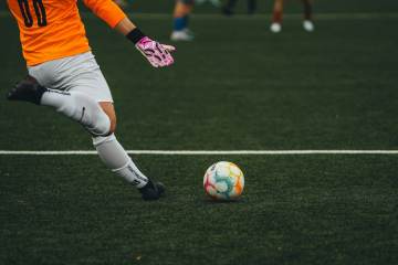 世体科普：皇马签下新援，如何才能拿到FIFA世界杯补偿金？（配图示意）